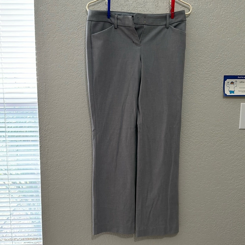 Express, 2S, barely boot editor, gray trousers